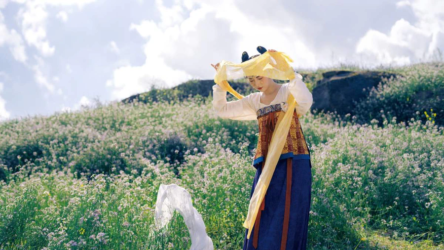 [YITUYU艺图语]2025.04.21 偷得浮生半日闲 兔牙w YITUYU艺图语-第2张