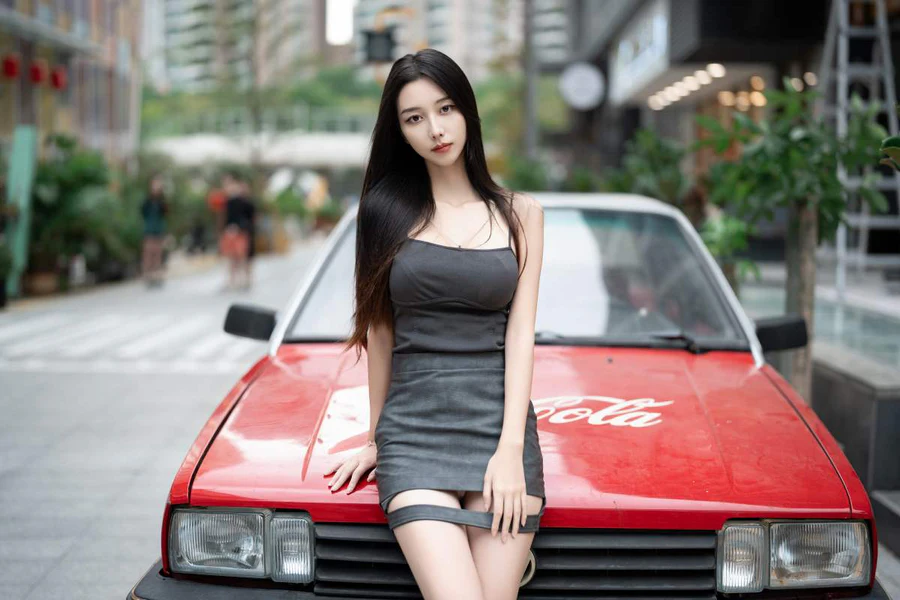 [YITUYU艺图语]2025.04.22 高冷性感女孩 茵籽儿 YITUYU艺图语-第1张