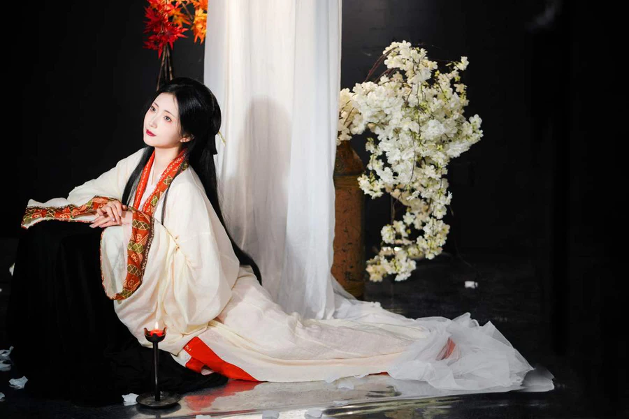 [YITUYU艺图语]2025.04.22 浮光 兔牙w YITUYU艺图语-第2张