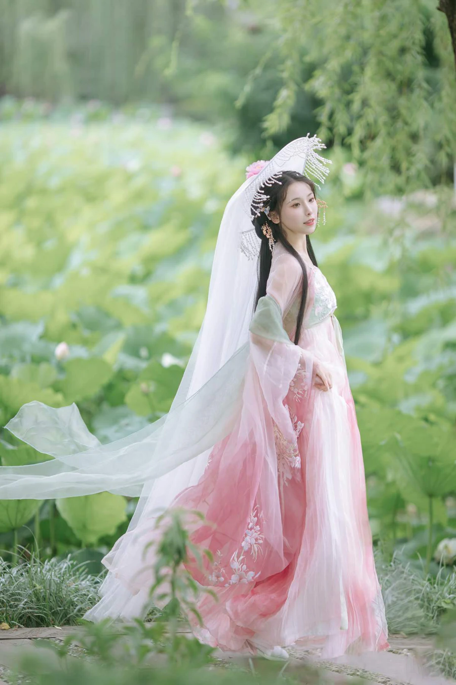 [YITUYU艺图语]2025.04.23 荷香袅袅 一小枝枝枝枝 YITUYU艺图语-第2张