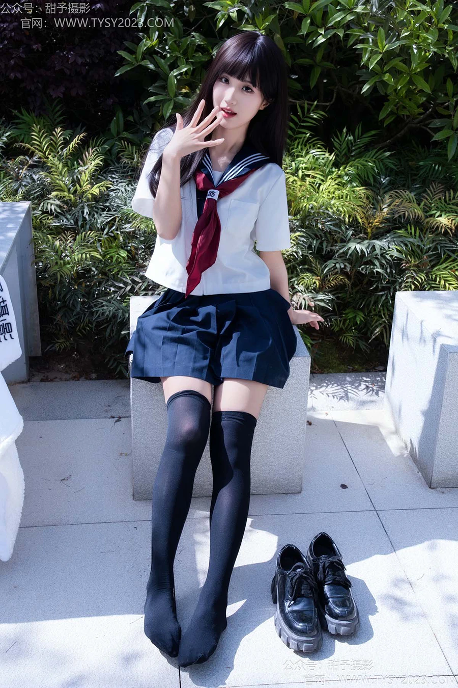 甜予摄影 NO.193 小甜桃-皮鞋、大腿袜、裸足 TYSY甜予摄影-第1张