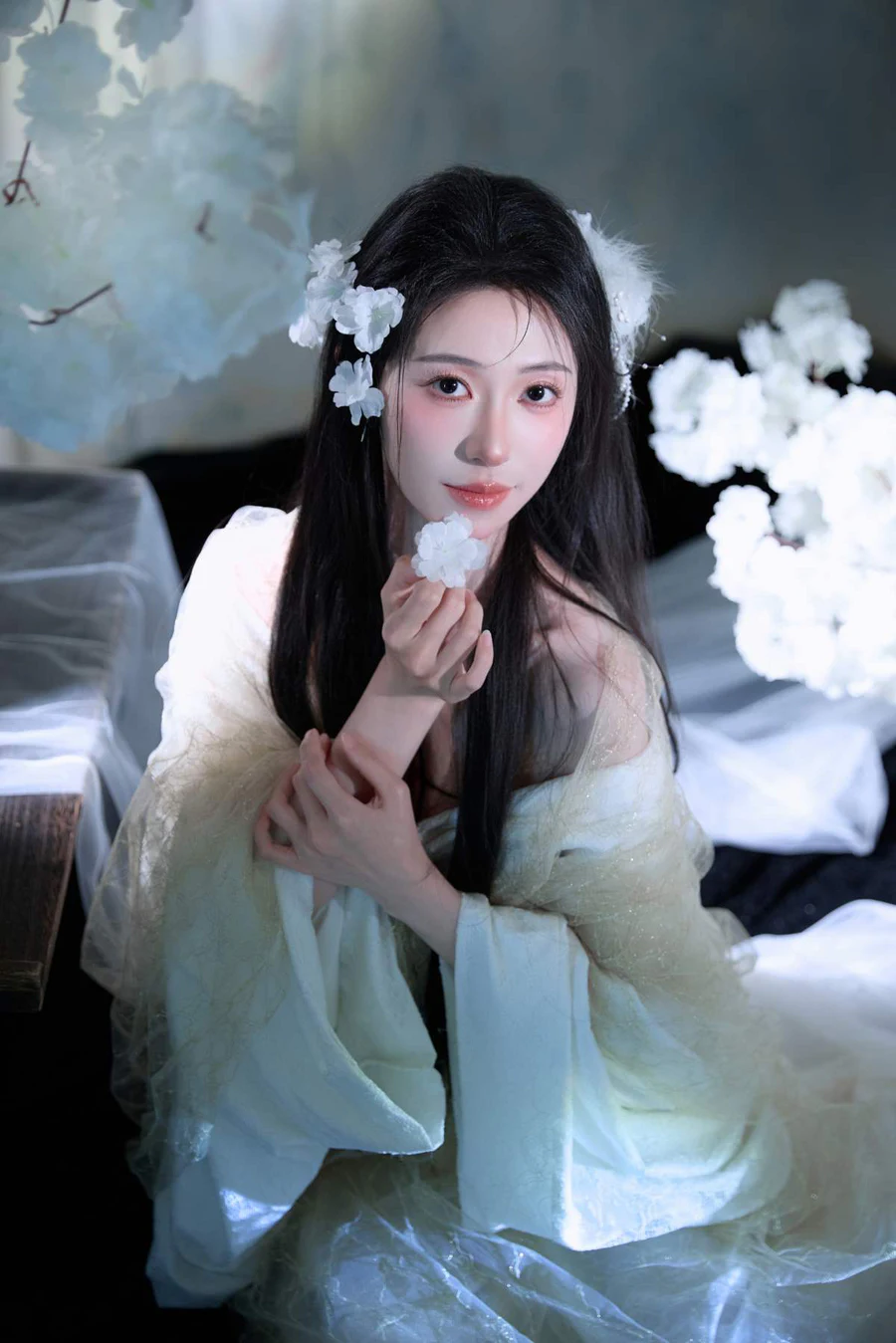 [YITUYU艺图语]2025.04.25 梨花白 粉面姑娘 YITUYU艺图语-第2张