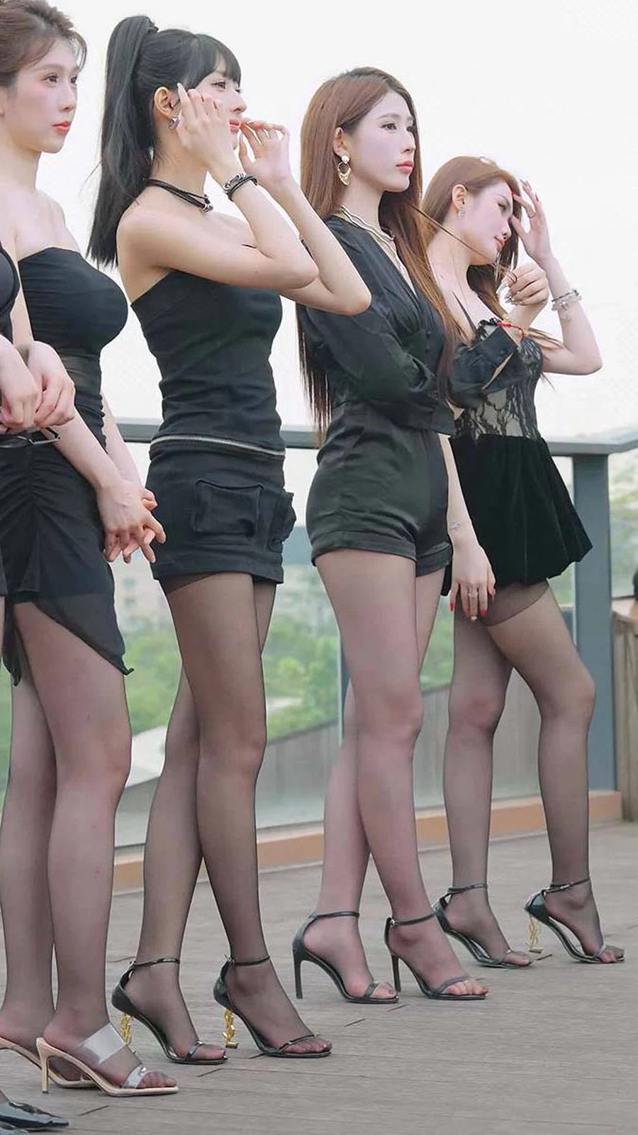 2024 深圳粤港澳大湾区车展 Model 车模随拍 95 街拍-第1张