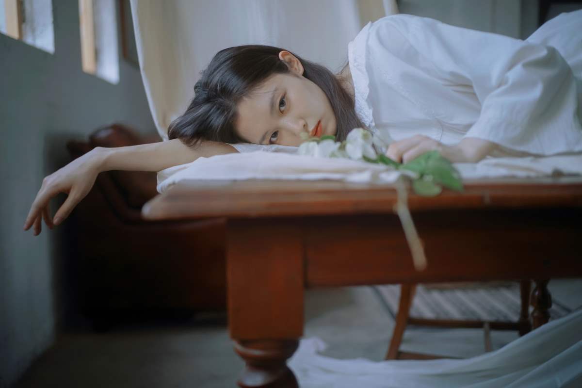 [YITUYU艺图语]2025.04.28 酷似亦菲的清冷神仙少女 一只柚子 YITUYU艺图语-第1张