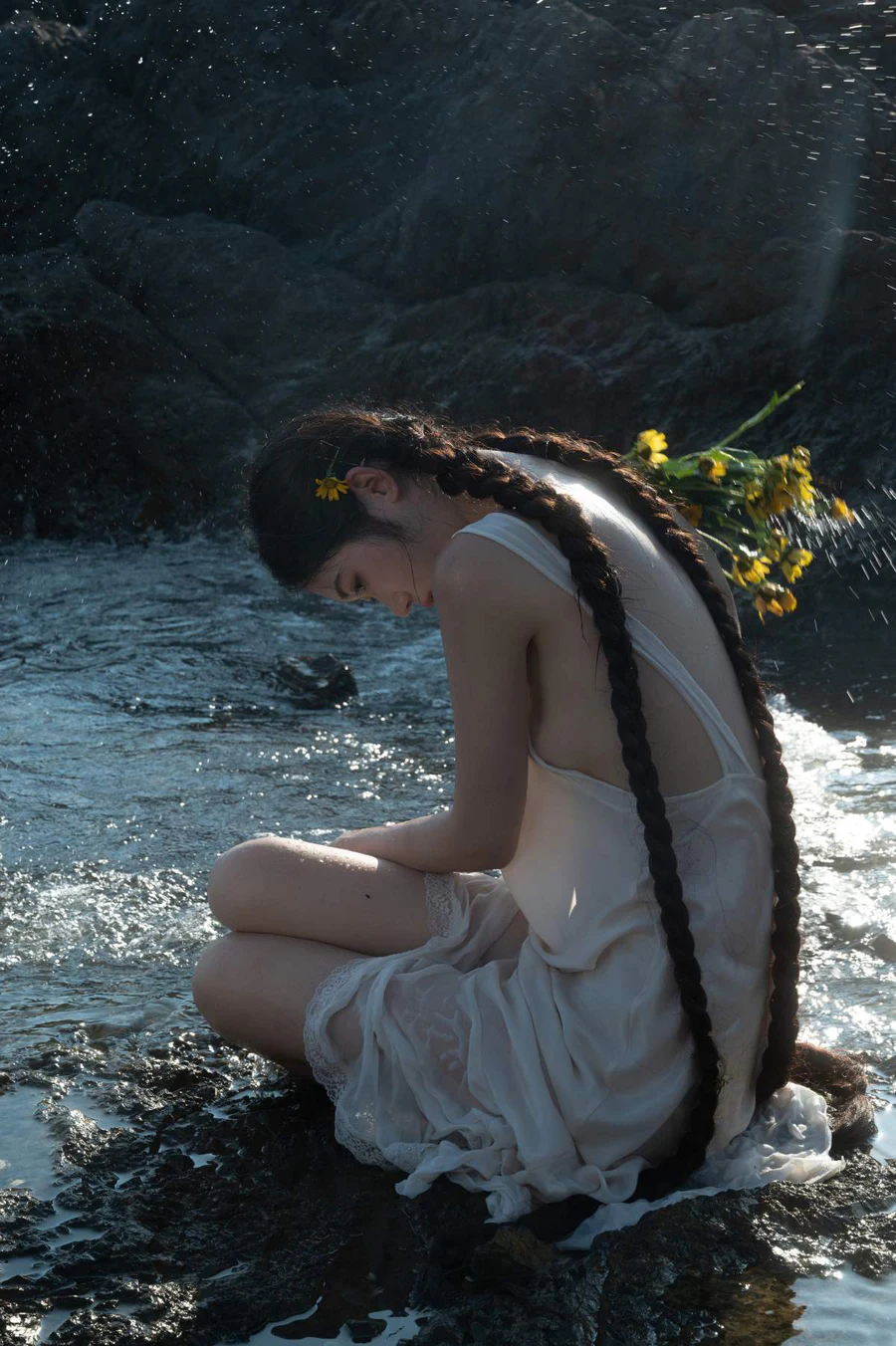 [YITUYU艺图语]2025.04.28 海的那边是什么 费里妮妮 YITUYU艺图语-第1张