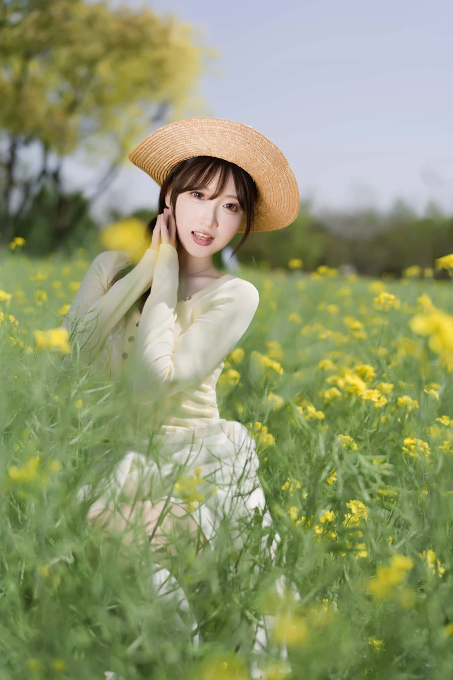 [YITUYU艺图语]2025.04.30 花海青春 冰冷企鹅 YITUYU艺图语-第1张