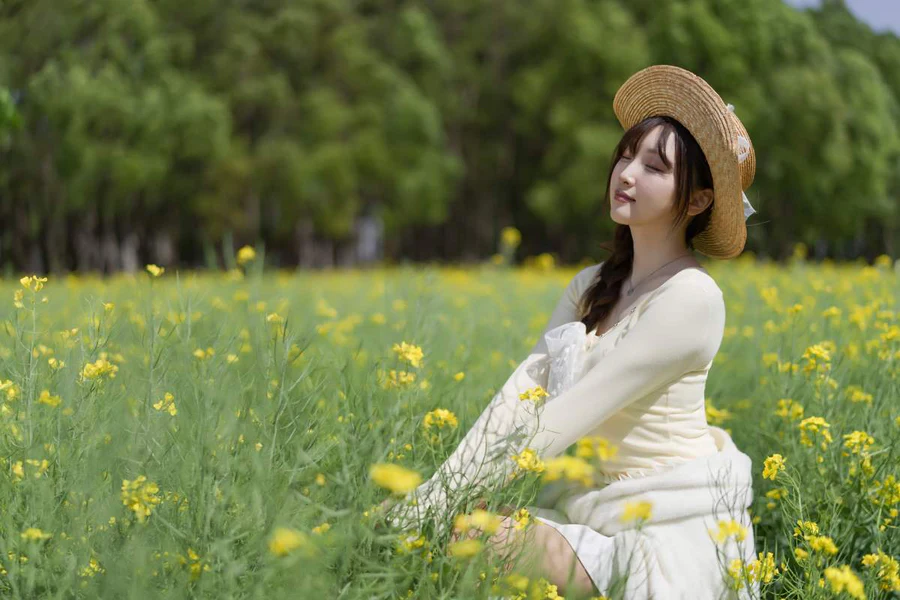 [YITUYU艺图语]2025.04.30 花海青春 冰冷企鹅 YITUYU艺图语-第2张