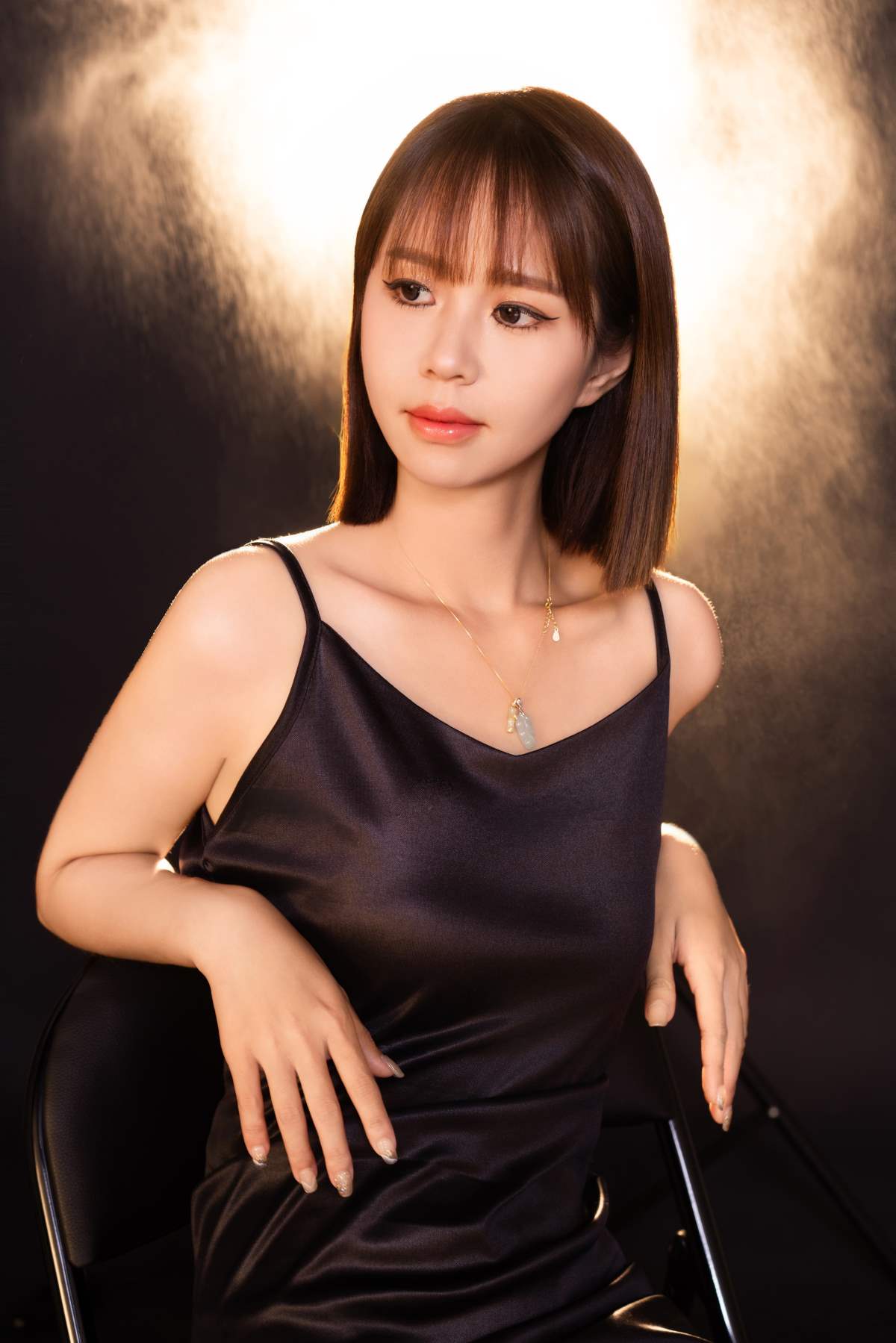 [YITUYU艺图语]2025.05.02 光与影之歌：情绪风肖像 龟龟 YITUYU艺图语-第2张
