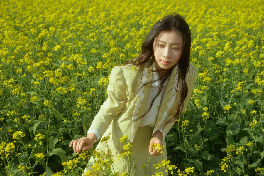 [YITUYU艺图语]2025.05.01 盛开的春天 小早奈奈 YITUYU艺图语-第1张