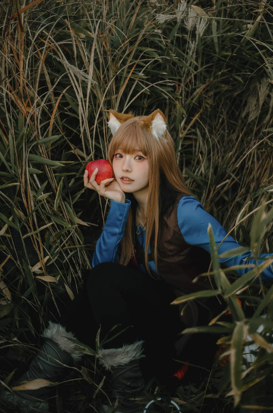 Ely_eee(ElyEE子) – Soft Glow 狼與暖陽 Cosplay-第1张