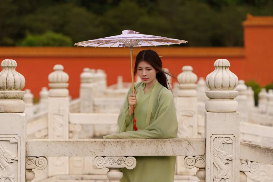[YITUYU艺图语]2025.05.09 绿衣幽梦：古韵风华集 青葙女子 YITUYU艺图语-第2张