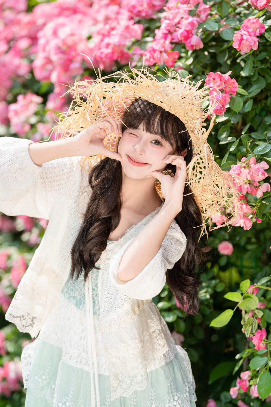 [YITUYU艺图语]2025.05.10 五月的蔷薇 夏芋小年 YITUYU艺图语-第1张