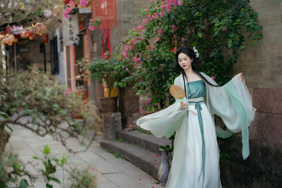 [YITUYU艺图语]2025.05.10 浮生暂寄梦中梦，世事如闻风里风 無月 YITUYU艺图语-第2张