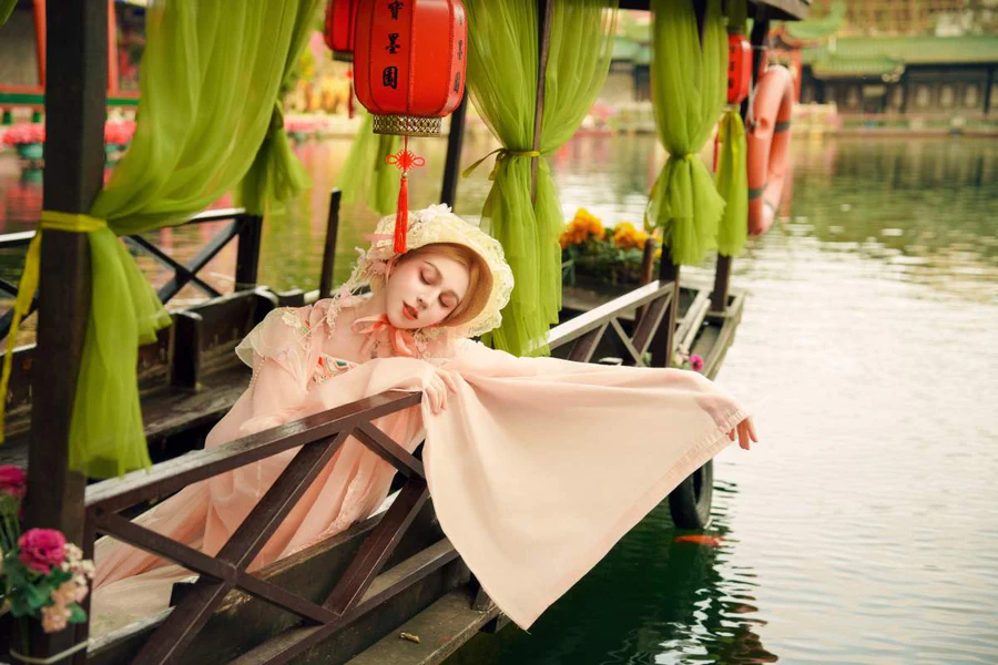 [YITUYU艺图语]2025.05.12 异域风情，俄罗斯小美女 茱莉亚 YITUYU艺图语-第1张