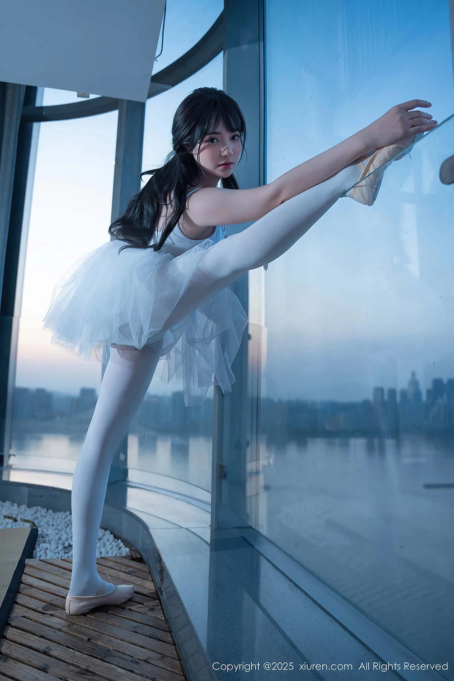 [Xiuren秀人网]2025.07.23 NO.10575 软情 Xiuren秀人网-第2张