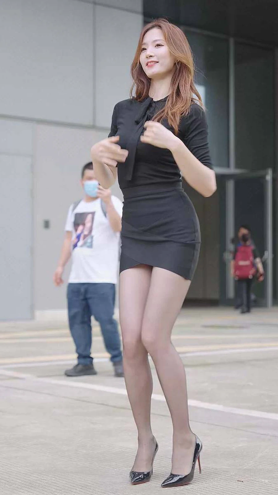 2024 深圳粤港澳大湾区车展 Model 车模随拍 126 街拍-第1张