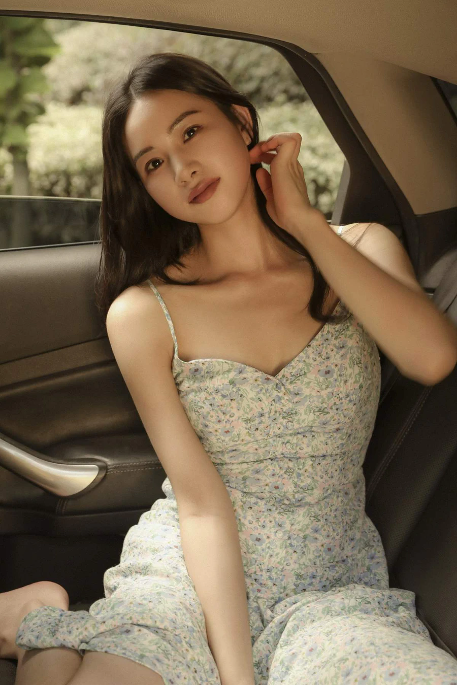 [YITUYU艺图语]2025.05.15 碎花裙的夏天 月月 YITUYU艺图语-第2张