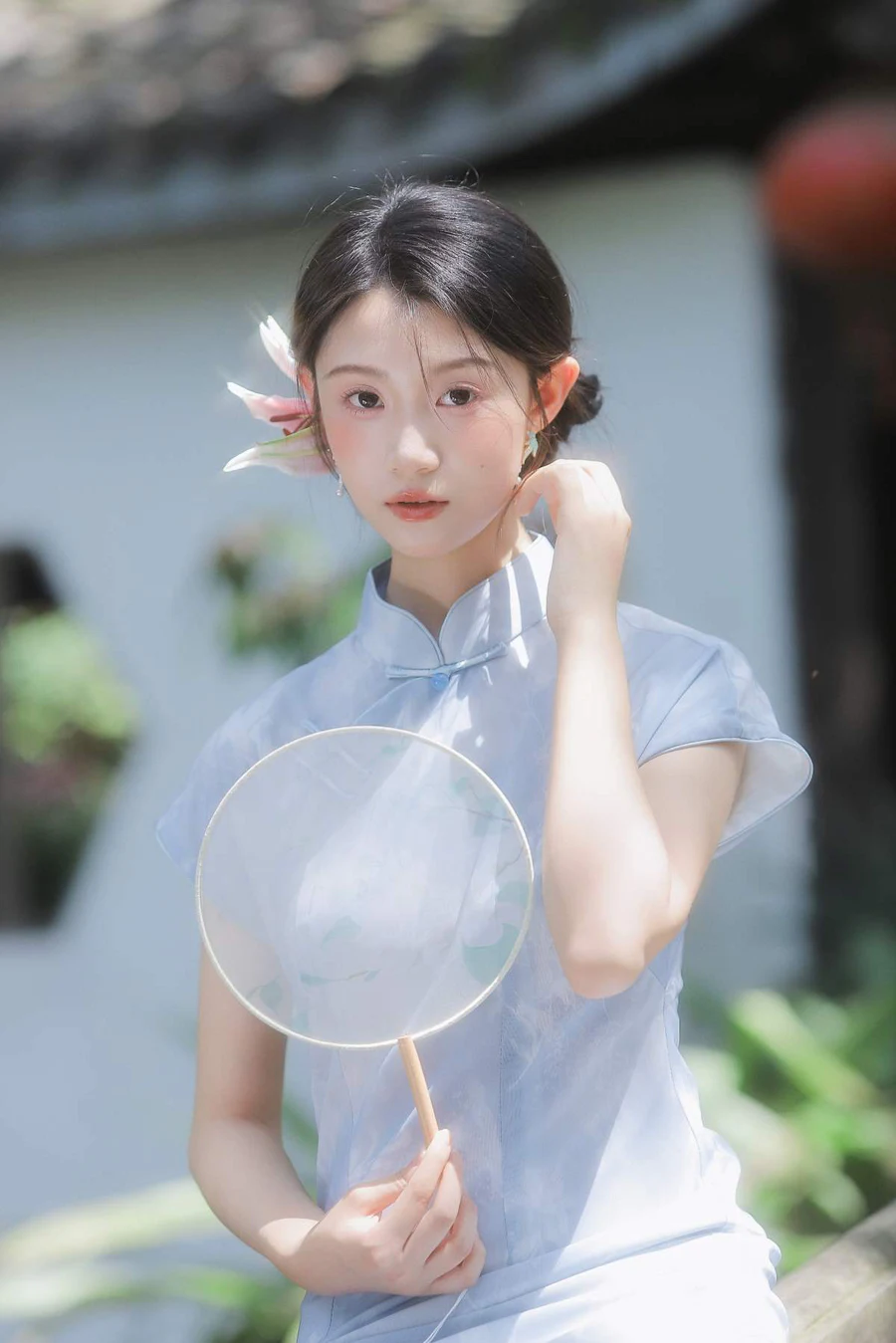 [YITUYU艺图语]2025.05.16 她是一朵清丽的百合花 铜萱柒 YITUYU艺图语-第2张