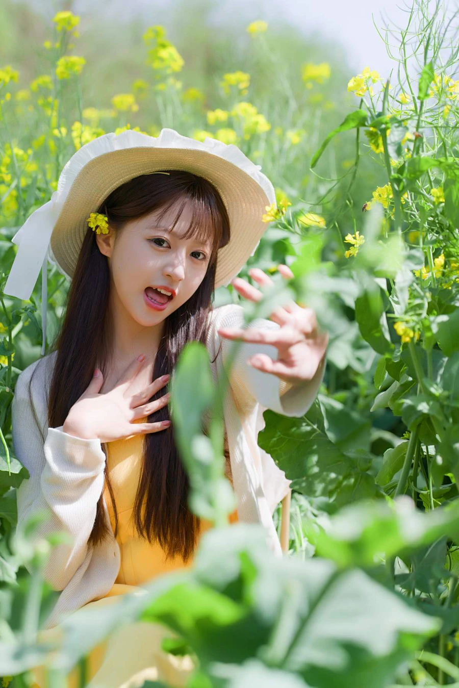 [YITUYU艺图语]2025.05.18 金色梦境 小亿 YITUYU艺图语-第2张