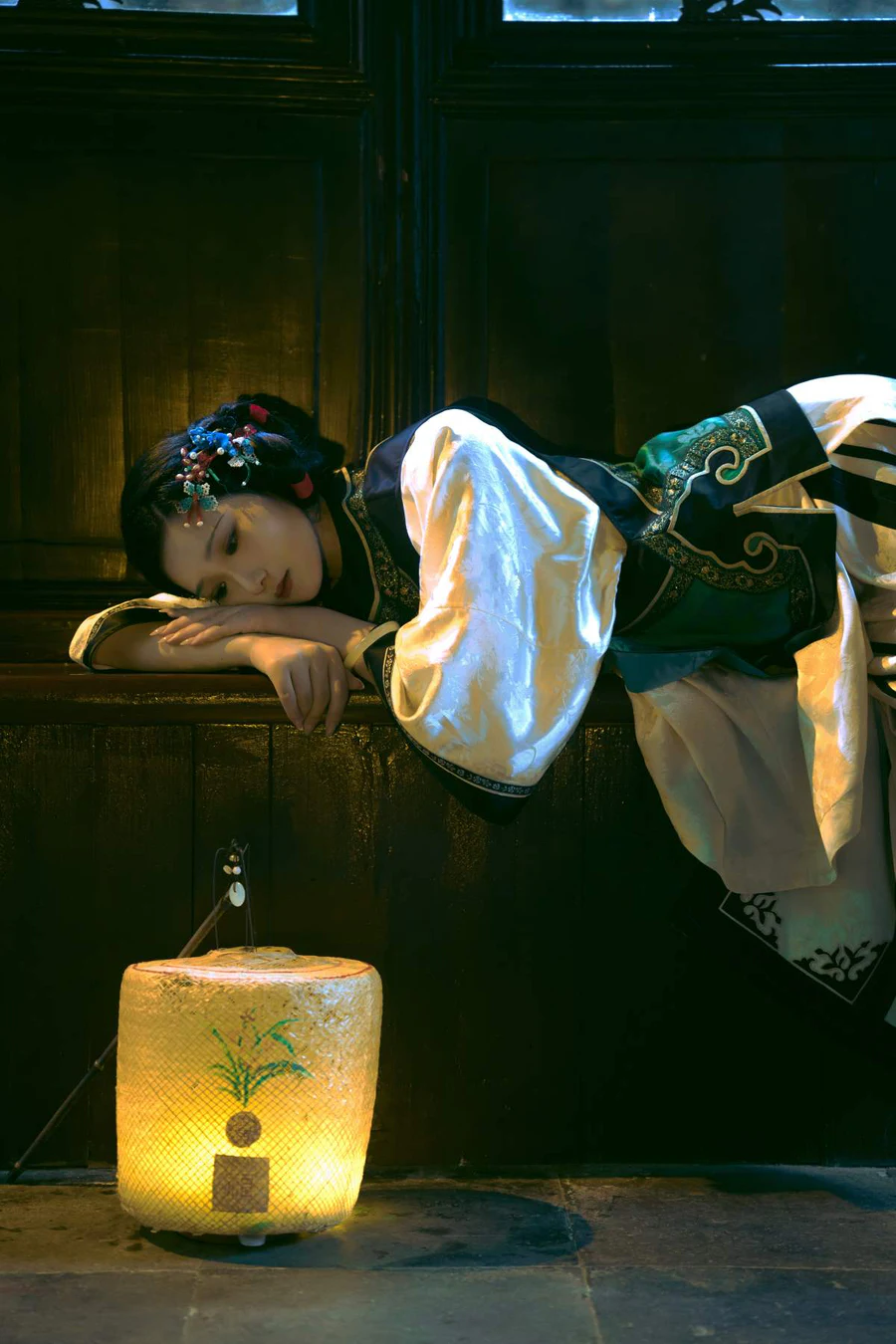 [YITUYU艺图语]2025.05.18 阁楼蝴蝶 越月 YITUYU艺图语-第1张