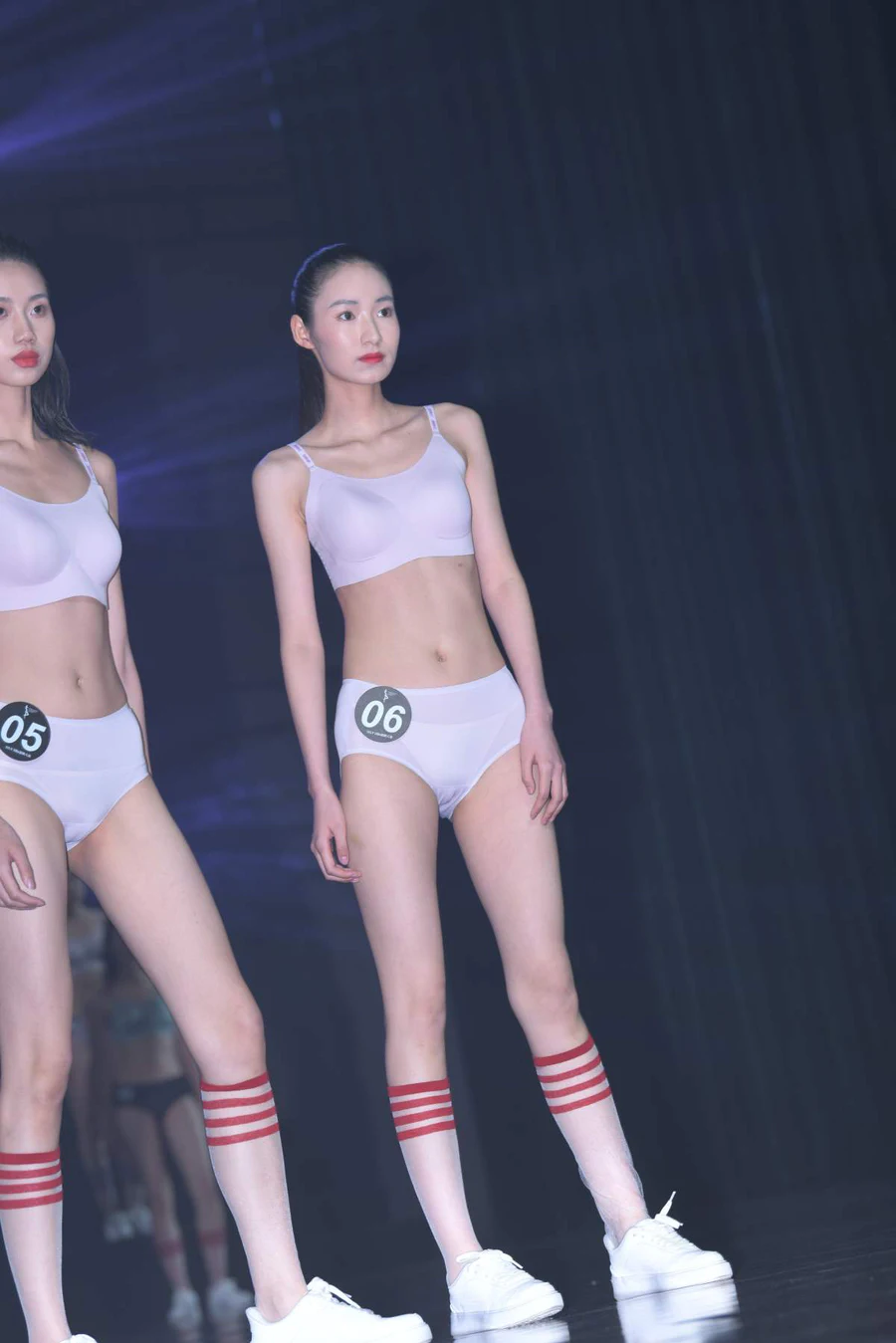 精选街拍作品 NO.4488 活力青春 街拍-第1张