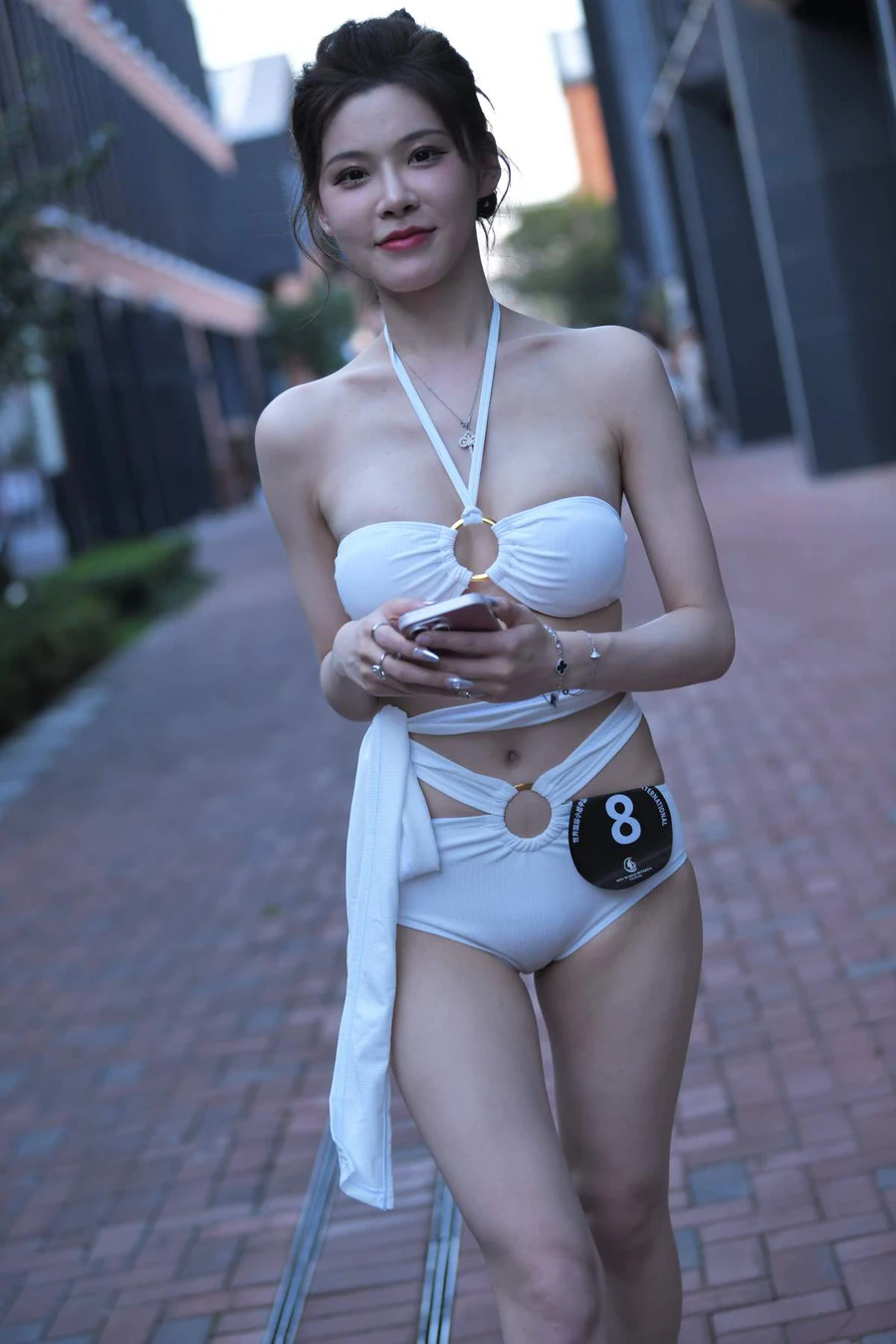 精选街拍作品 NO.4486 白色清凉 街拍-第1张