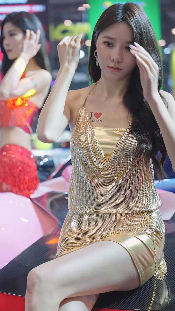 2024 苏州GTSHOW改装车展 Auto Salon Racing Model 77 街拍-第1张