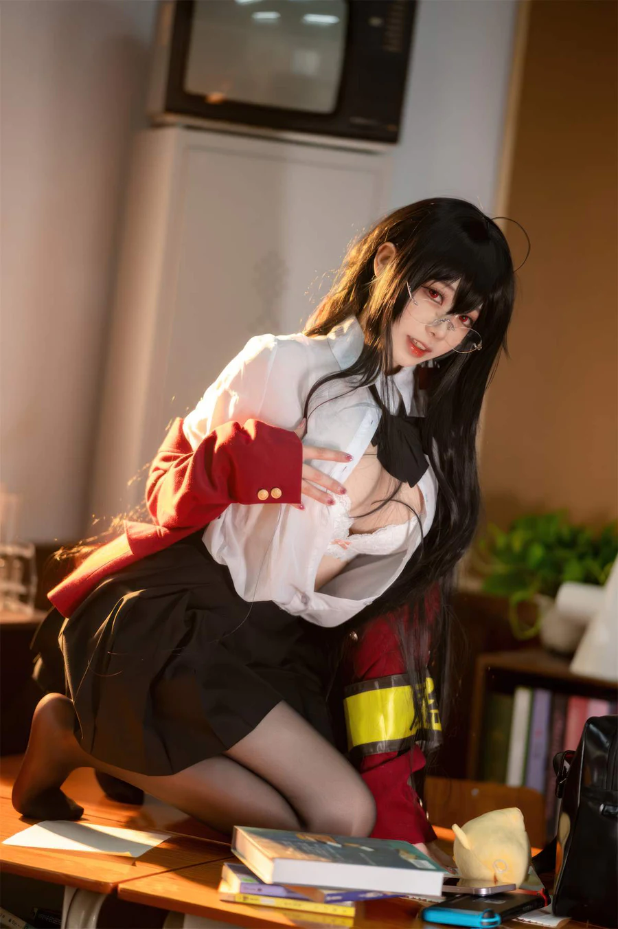 安食Ajiki – 碧蓝航线 大凤 JK Cosplay-第1张