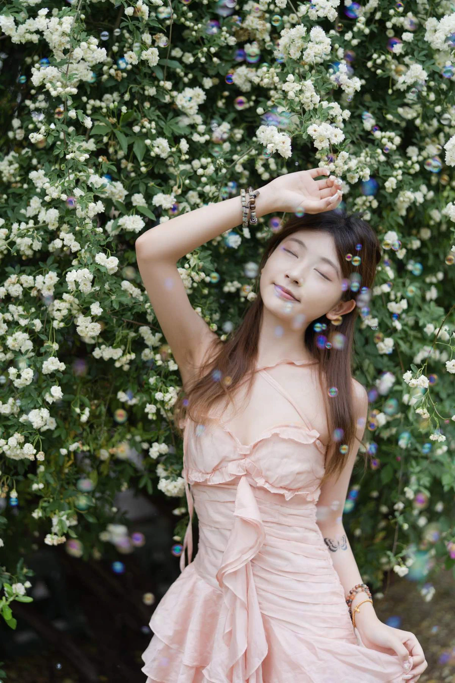 [YITUYU艺图语]2025.05.21 蔷薇情 只喝奶盖 YITUYU艺图语-第1张