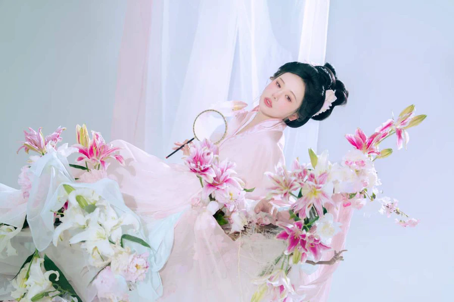 [YITUYU艺图语]2025.05.24 美人如花隔云端 桃迟 YITUYU艺图语-第2张