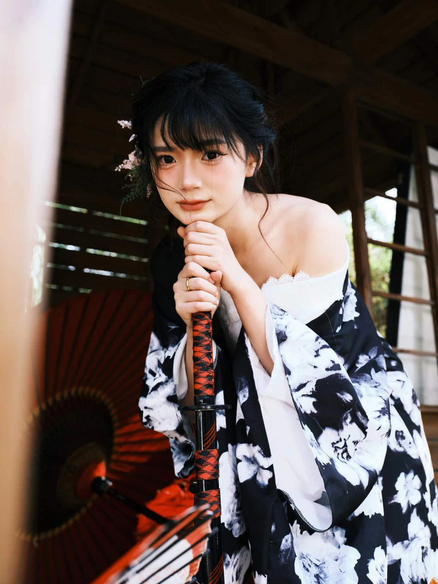 [YITUYU艺图语]2025.05.24 和服少女绣球剑 小山早见 YITUYU艺图语-第2张