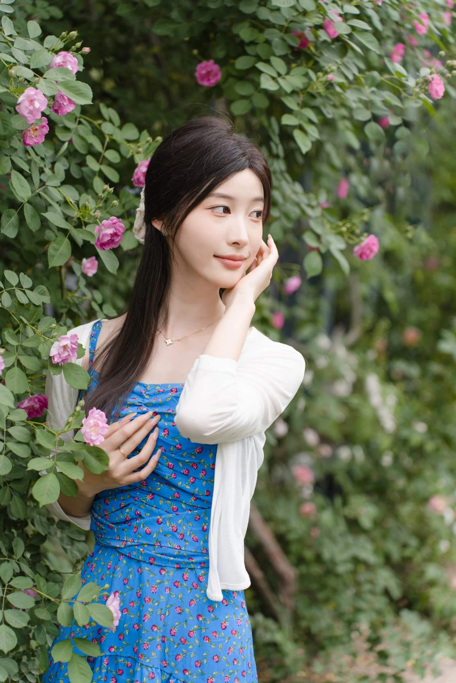 [YITUYU艺图语]2025.05.23 蔷薇春色 栀栀雯 YITUYU艺图语-第2张