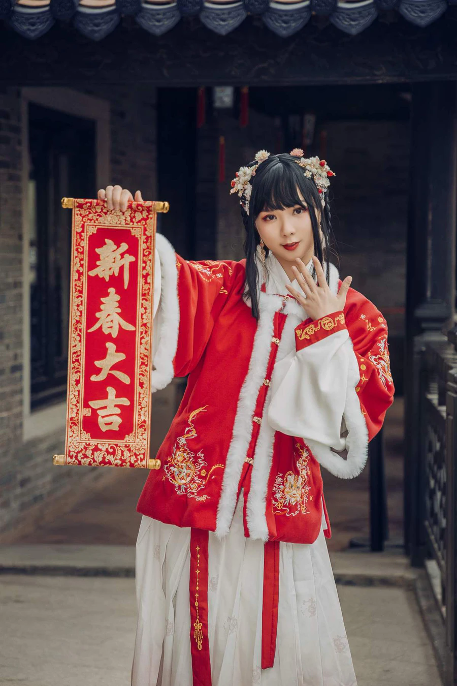 [YITUYU艺图语]2025.05.25 人随春喜，春随人和 明鸽儿 YITUYU艺图语-第1张