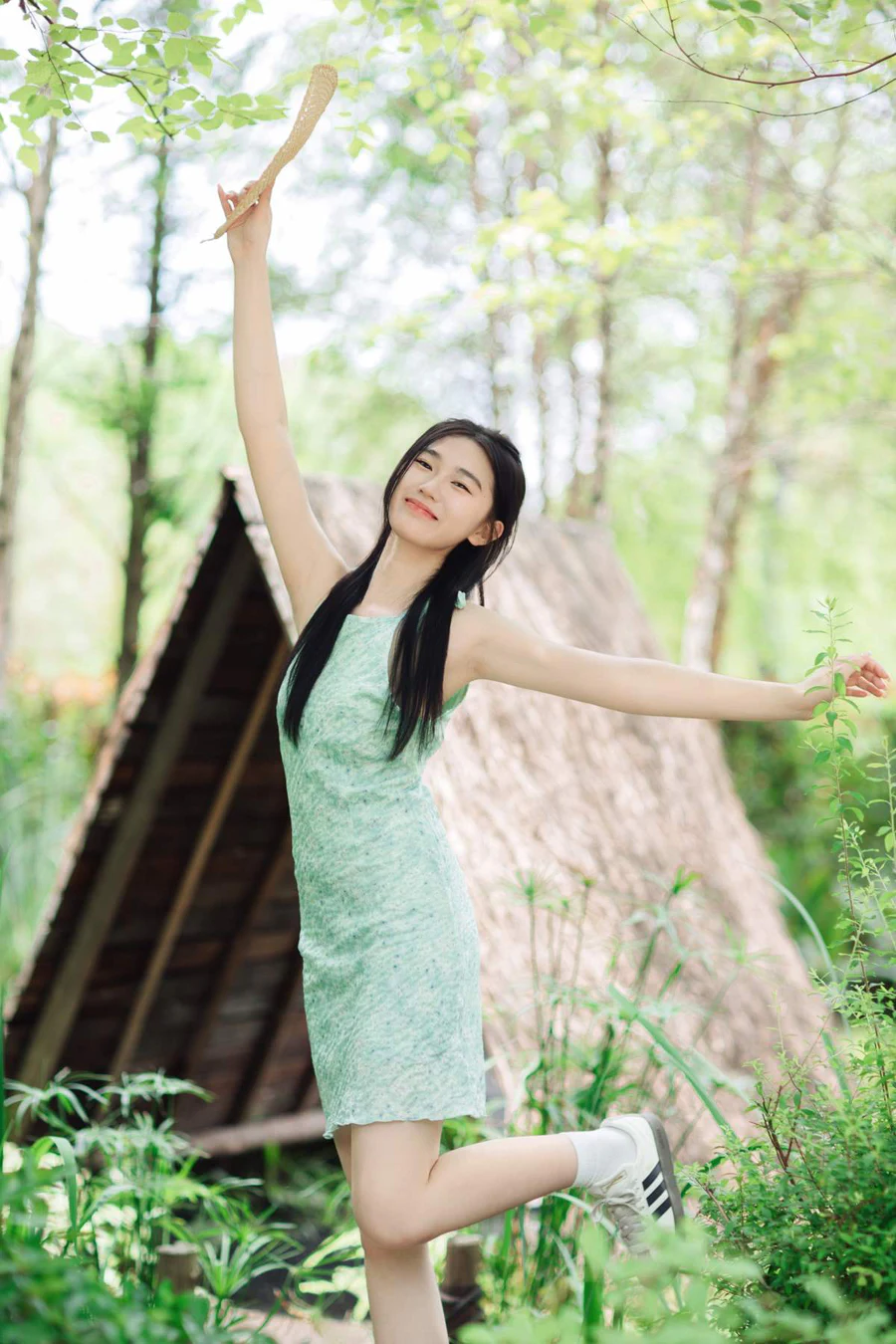 [YITUYU艺图语]2025.05.25 你一笑，整个夏天开始对焦 阿紫 YITUYU艺图语-第1张