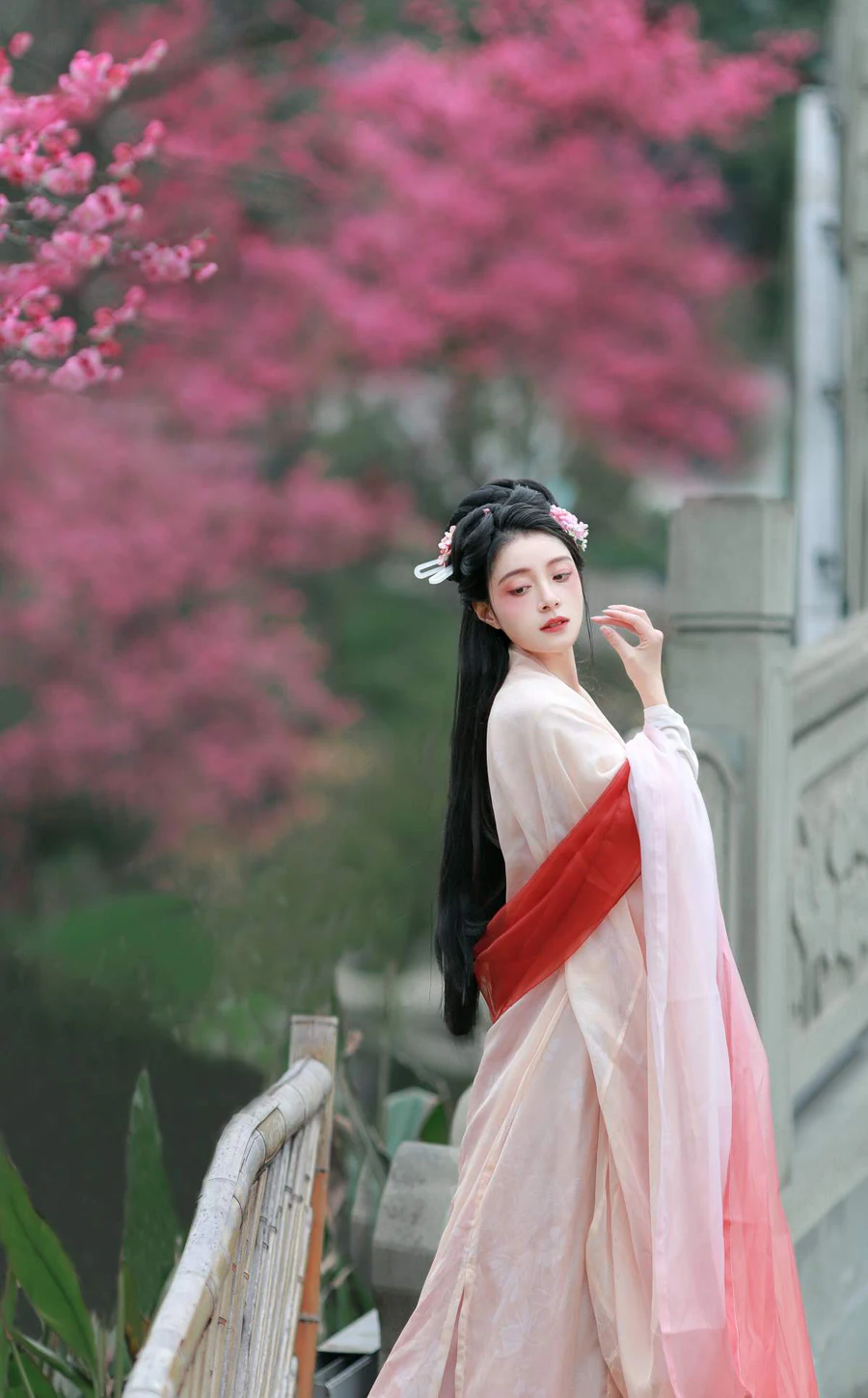 [YITUYU艺图语]2025.05.28 红梅 岁岁如意 YITUYU艺图语-第1张