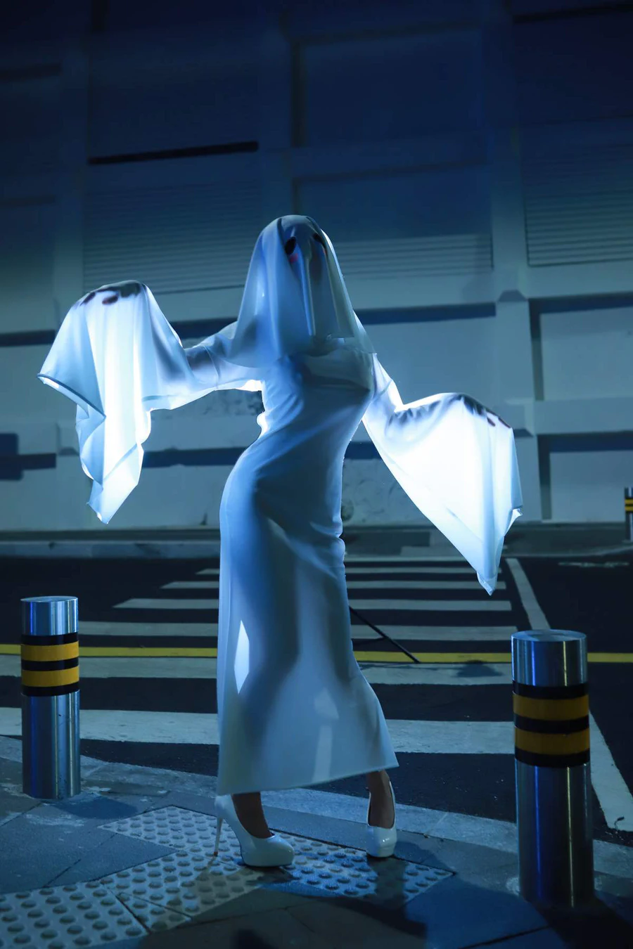 上杉绘梨落 – 幽灵娘 Cosplay-第1张