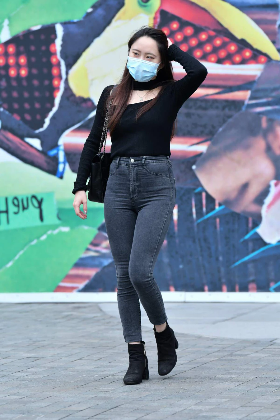 精选街拍作品 NO.4531 短靴牛仔经典搭配 街拍-第1张