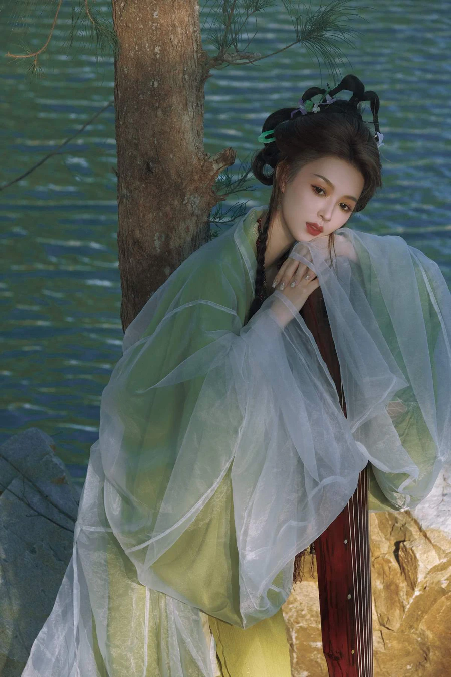 [YITUYU艺图语]2025.06.02 浮光绿影 田田 YITUYU艺图语-第2张