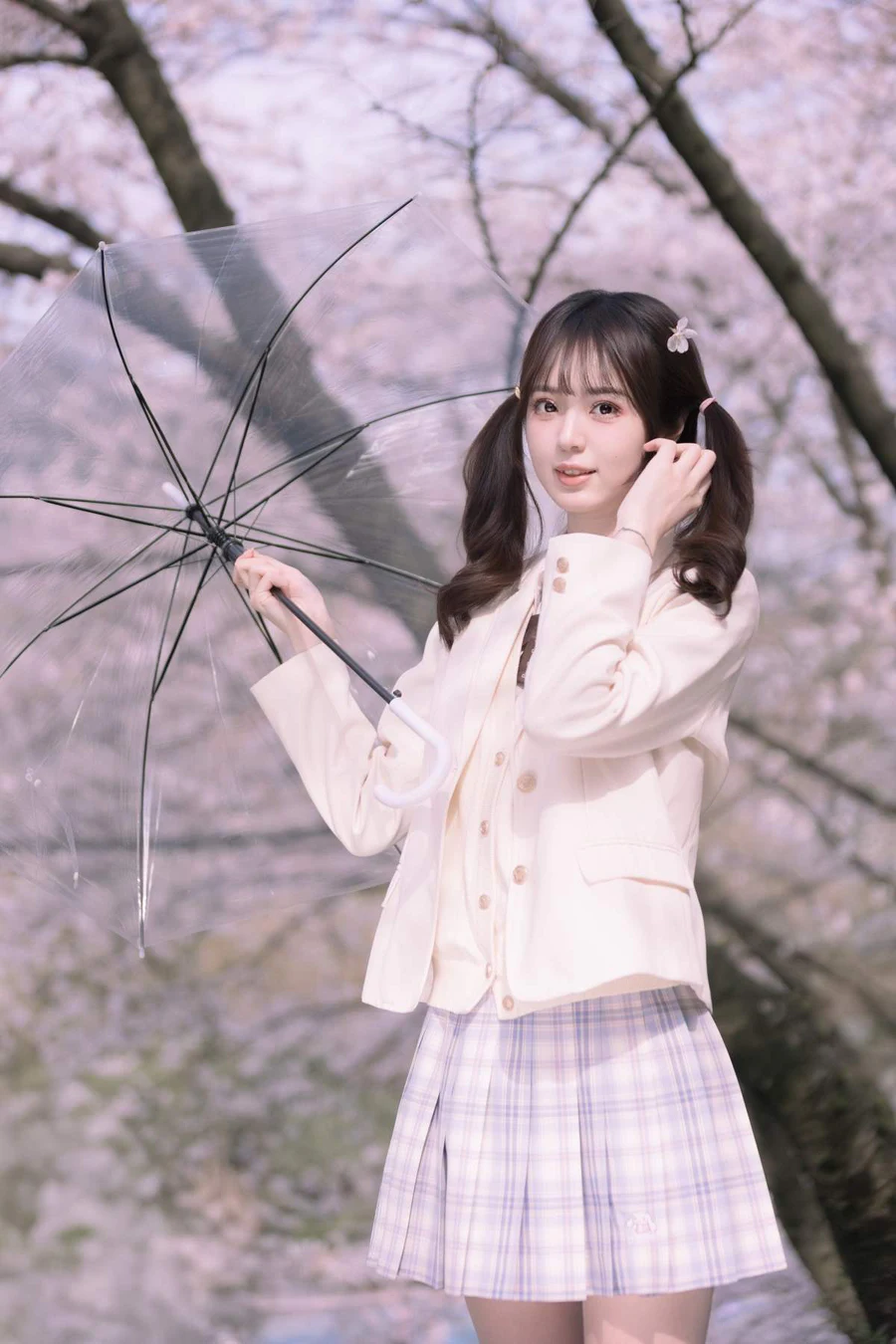 [YITUYU艺图语]2025.06.03 樱花树下的少女 刺青师豆芽 YITUYU艺图语-第2张