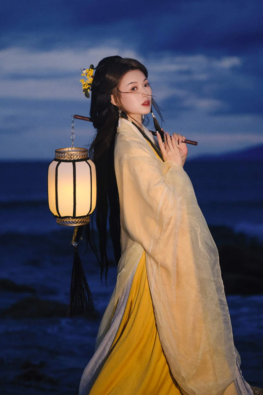 [YITUYU艺图语]2025.06.05 月光 田田 YITUYU艺图语-第1张