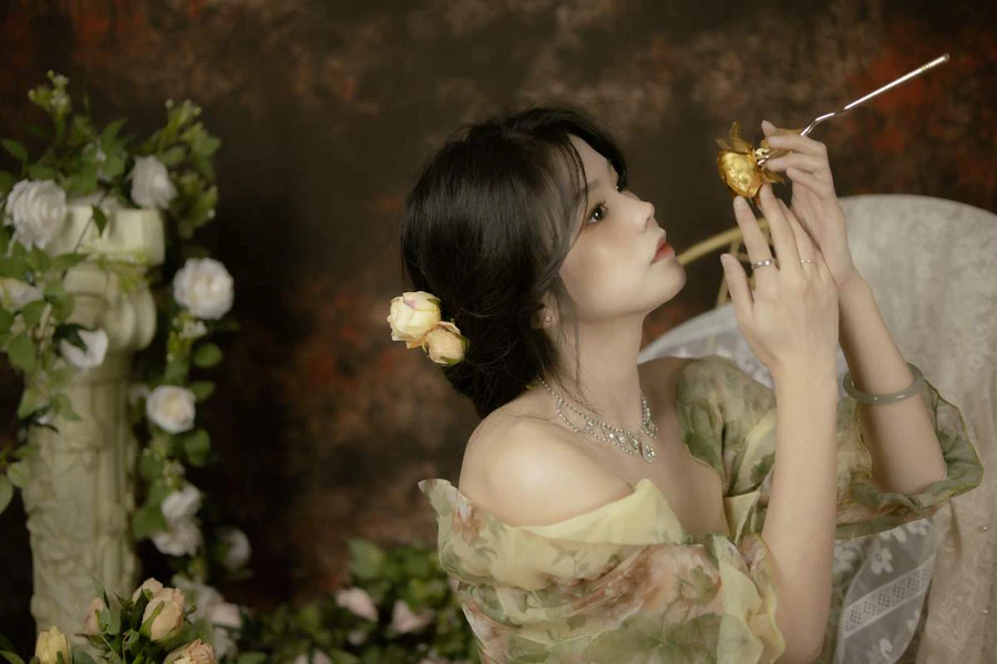 [YITUYU艺图语]2025.06.08 画中花 焱 YITUYU艺图语-第2张