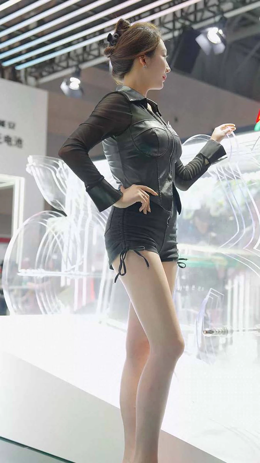 2024 重庆摩博会机车展 Racing Model LOOKBOOK 07 街拍-第1张