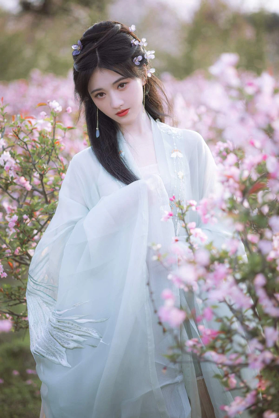 [YITUYU艺图语]2025.06.09 春来时 当初叫人家小田田 YITUYU艺图语-第1张