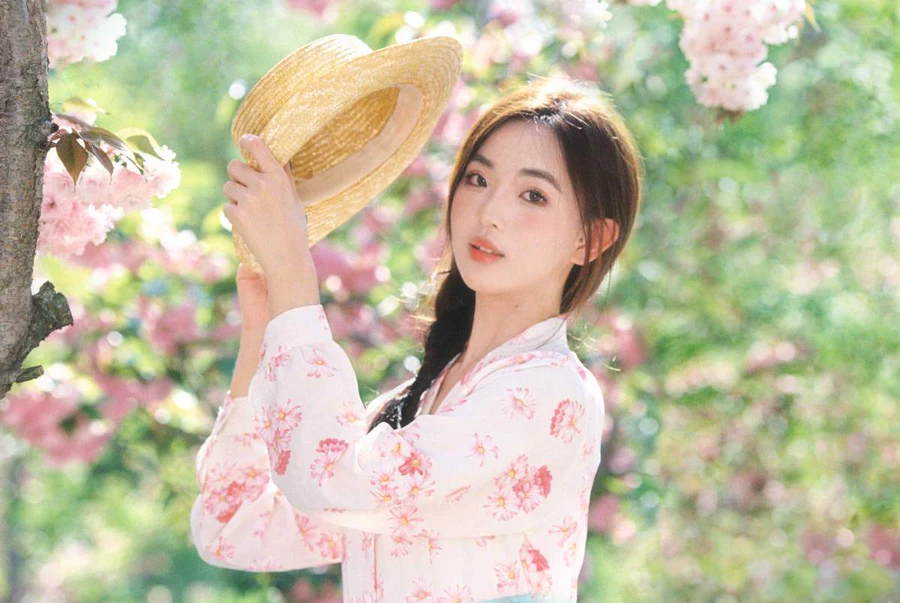 [YITUYU艺图语]2025.06.10 我是我的春天 。 YITUYU艺图语-第1张