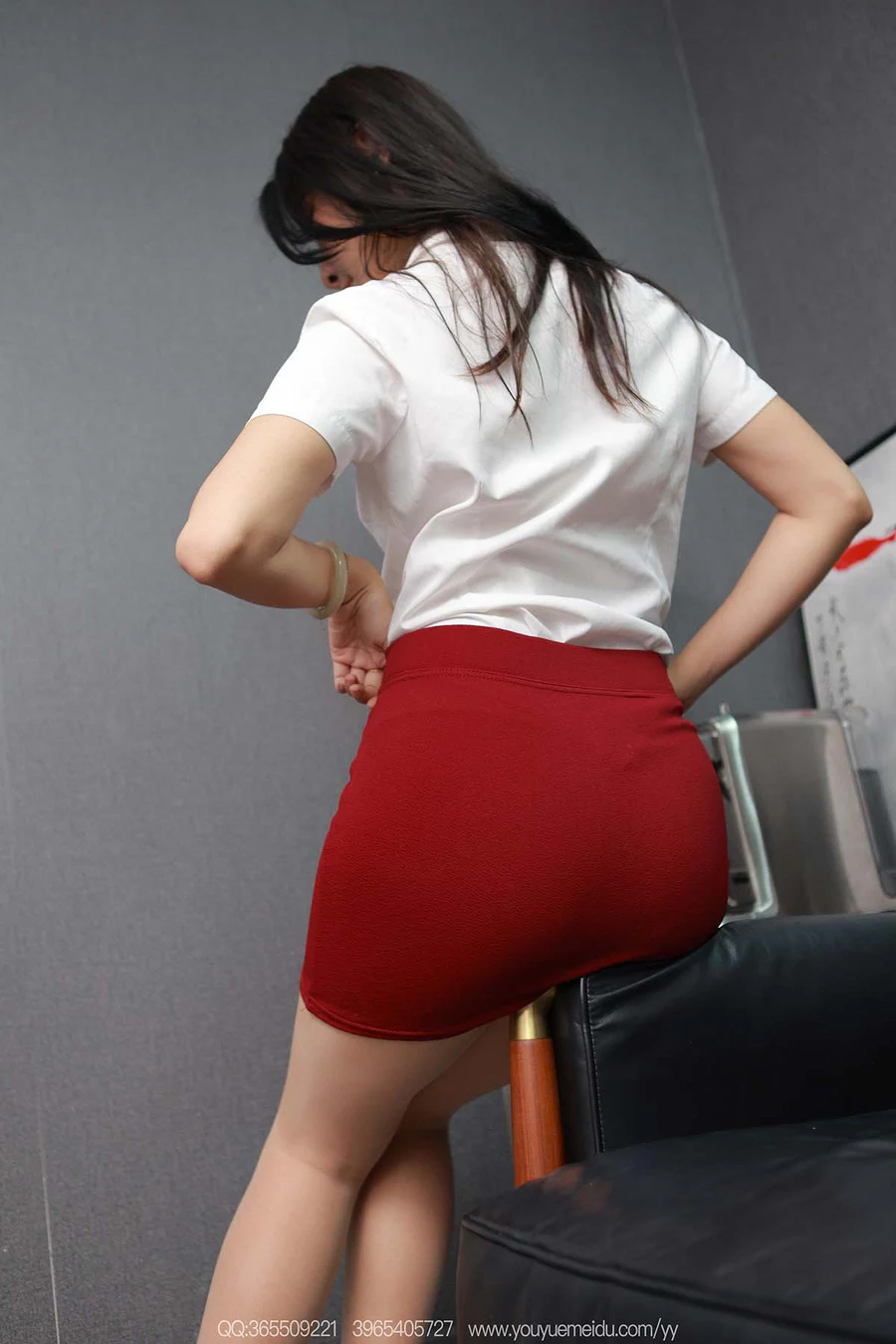 [IESS异思趣向] 2025.07.23 丝享家2113：婉萍《OL小妹（下）》 IESS异思趣向-第1张