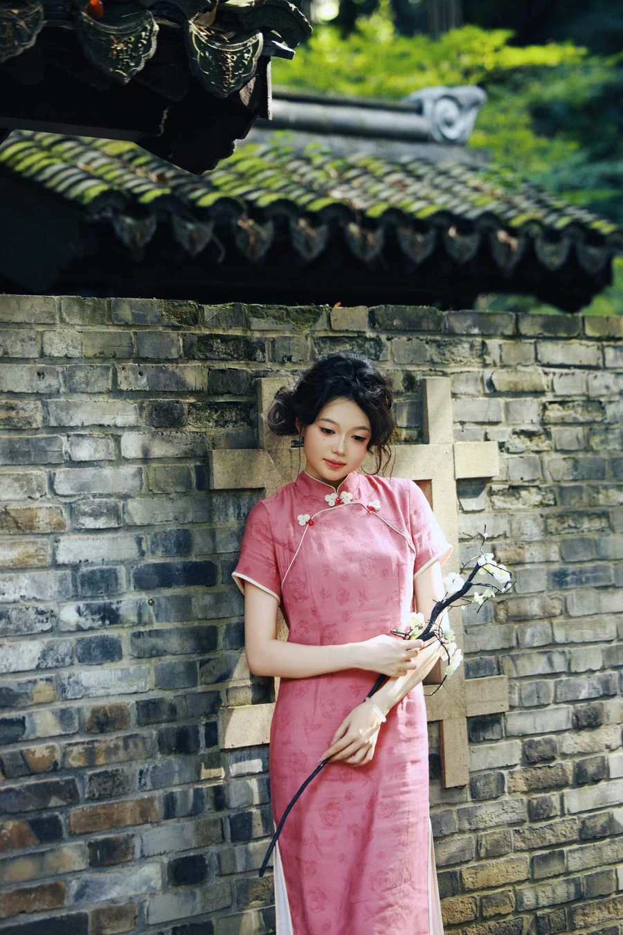 [YITUYU艺图语]2025.06.12 气质如兰 江南旗袍 晨曦 YITUYU艺图语-第2张