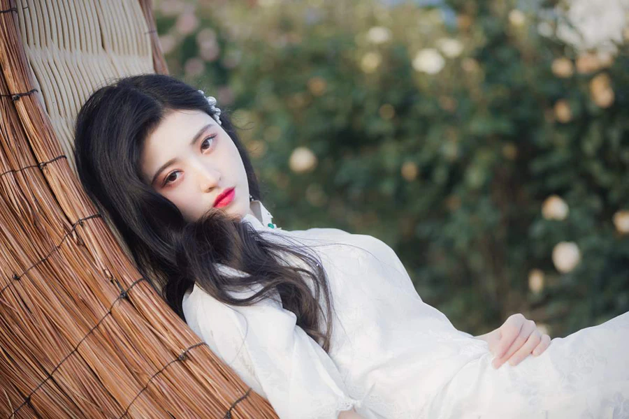 [YITUYU艺图语]2025.06.12 绮梦绽放 当初叫人家小田田 YITUYU艺图语-第2张