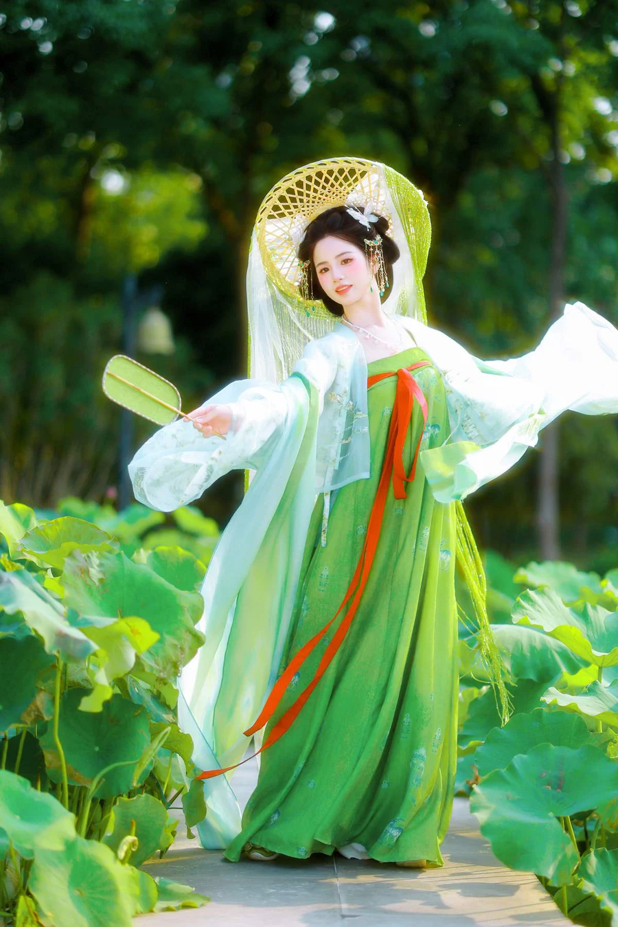 [YITUYU艺图语]2025.06.13 小荷塘 小杜同学 YITUYU艺图语-第2张