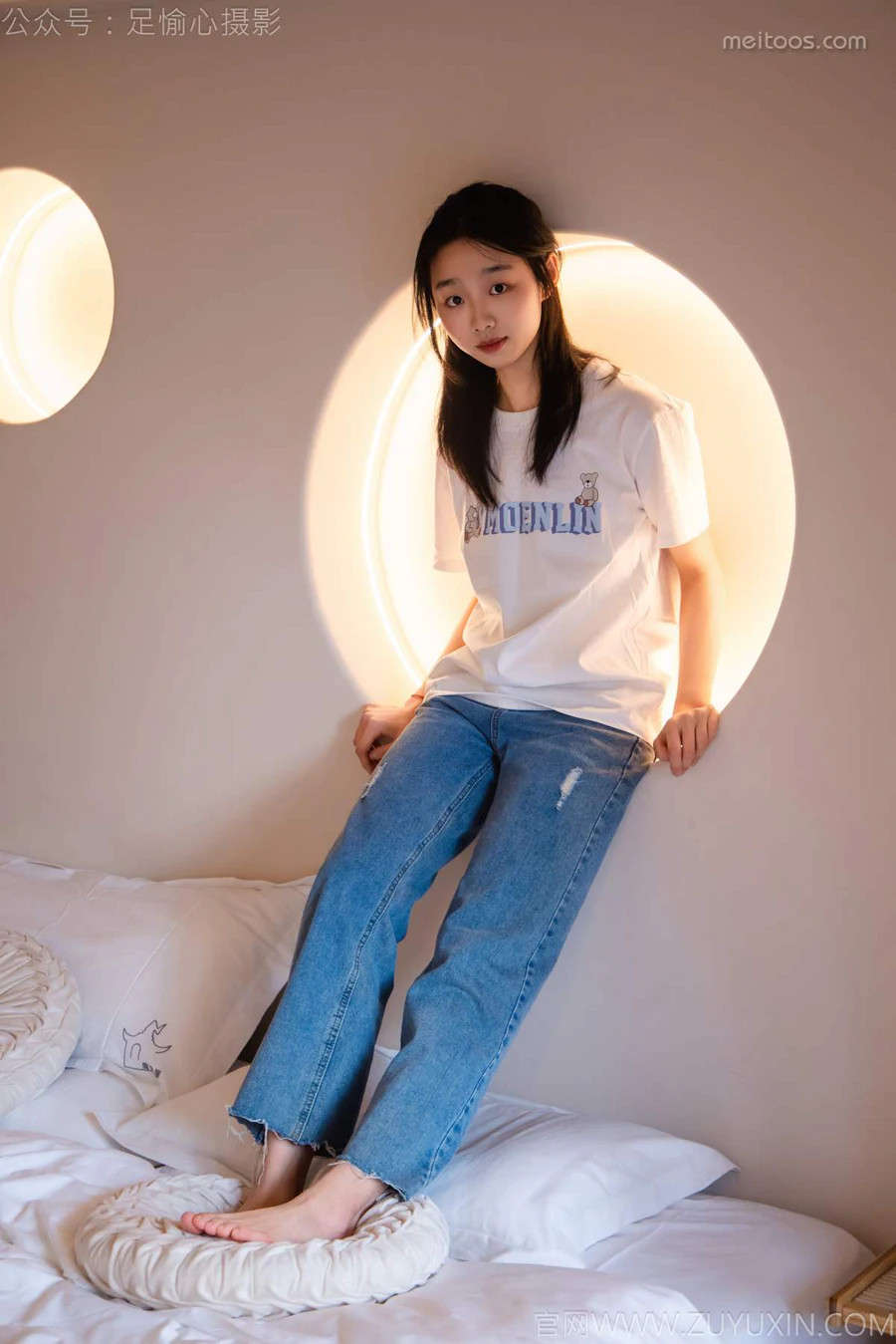 足愉心 NO.035 奶芙(搭配:白T恤、牛仔裤、运动鞋、白色棉袜、裸足) 足愉心-第1张