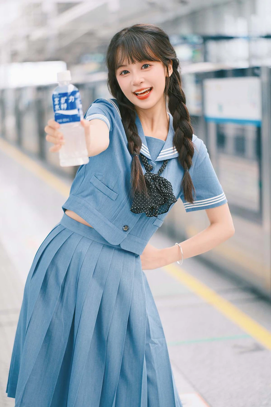 [YITUYU艺图语]2025.06.14 蓝色系jk 夏芋小年 YITUYU艺图语-第2张